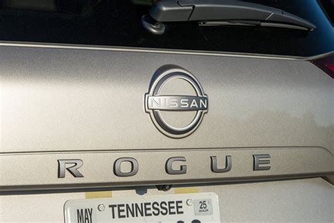 2025 Nissan Rogue: 142 Exterior Photos | U.S. News