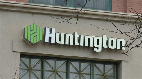 Huntington closing 30 bank branches in Ohio | fox8.com