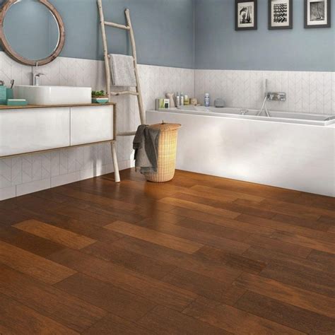 Quel Parquet Choisir Pour Une Salle De Bain Des Conseils Avec