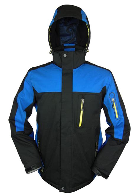 What Are the Differences Between Ski Jackets and Snowboard Jackets ...