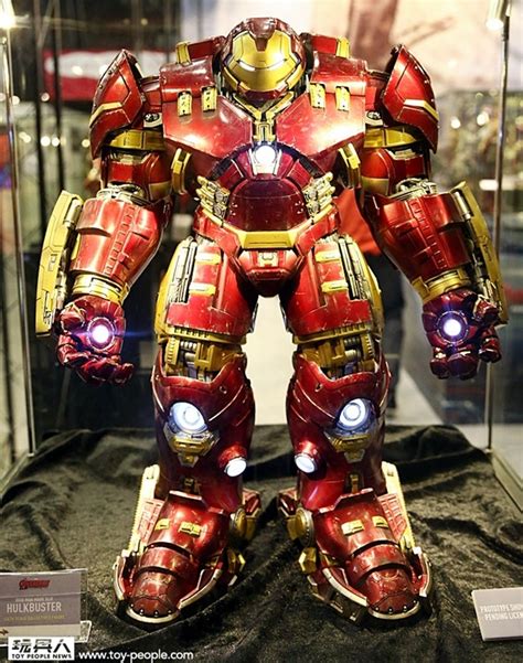 Hot Toys Iron Man Hulkbuster