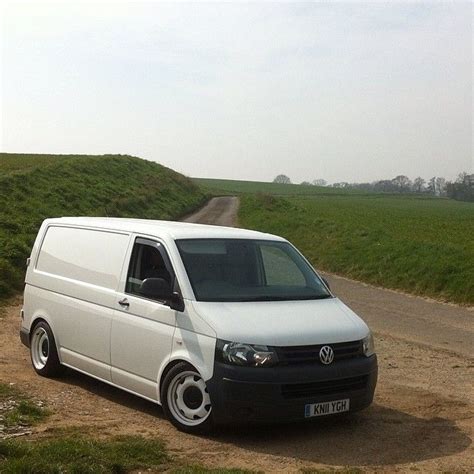 Perfect Simple White Vw T5 Volkswagen Vans Vw Touran Vw T6 Volkswagen Camper Volkswagen