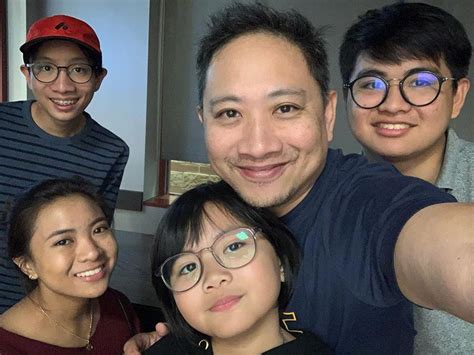 Read Michael Vs Touching Fathers Day Message On Ig Gma Entertainment