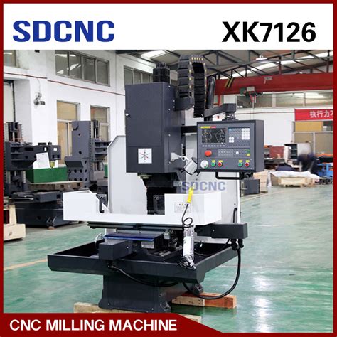 Small Machining Center Vertical CNC Milling Machine Xk7126 China