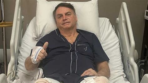 Bolsonaro Deixa Hospital Após Cirurgias Para Correção De Hérnia De