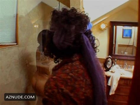 NATURAL BORN KOMICS NUDE SCENES AZNude