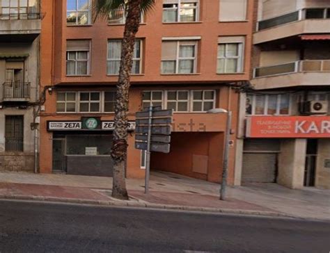 Local en venta en avenida Salamanca 36 Ensanche Diputación Alicante