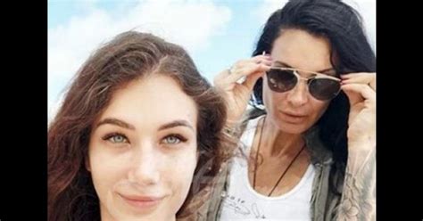 Дъщерята на Цеци Красимирова най- накрая разкри кое е гаджето й с 18 ...