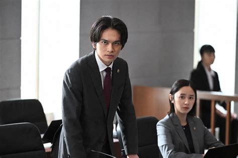 Tbs日曜劇場「アンチヒーロー」最終話、法廷シーンを演じる北村匠海、堀田真由（c）tbs ― スポニチ Sponichi Annex 芸能