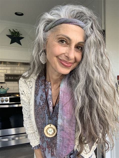 Pin On Beautiful Gray Hair Grey Hair Inspiration Beautiful Gray Hair