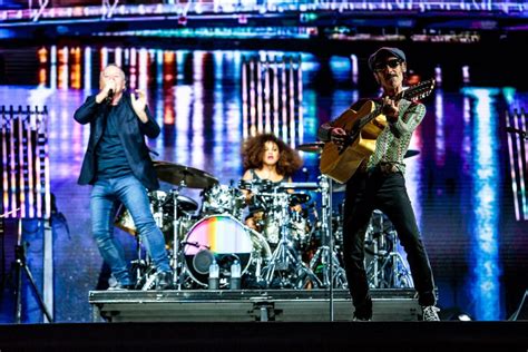 Nieuwe Single Simple Minds First You Jump