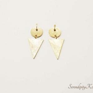 Triangle Stud Earring On Luulla