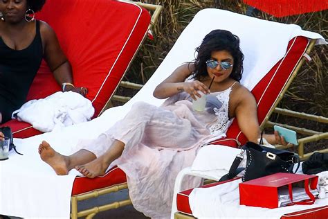 Priyanka Chopra In Bikini At Her Hotel Pool In Miami