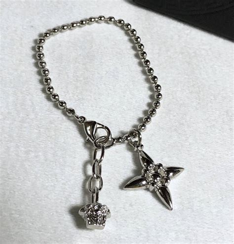 Yahooオークション 正規良品 Gackt着 Versaceヴェルサーチ ゴシック