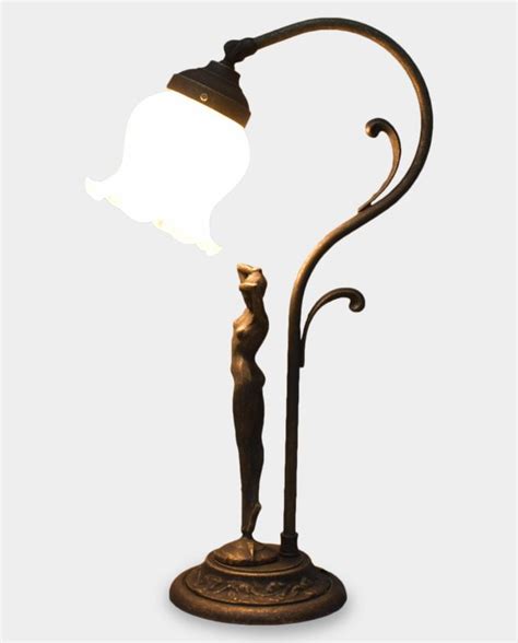 Lampy W Stylu Art Deco Lampy Stoj Ce Wisz Ce Sufitowe Pod Ogowe