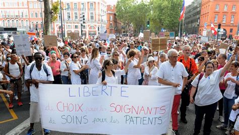 Manifestations Anti Pass Nouvelle Interdiction Daccès Au Centre De