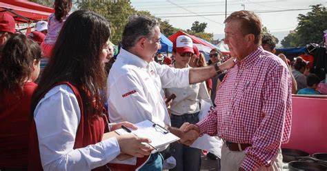 Imelda Castro Y Enrique Inzunza Visitan El Tianguis Los Huizaches