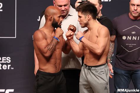 Demetrious Johnson Henry Cejudo Ufc 227 Ceremonial Weigh Ins Mma Junkie