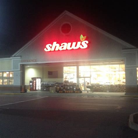 Shaws Grocery Store