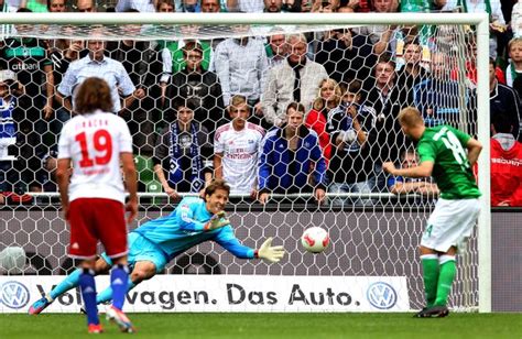 Fu Ball Bundesliga Werder Bremen Gewinnt Nordderby Gegen Den Hsv Der