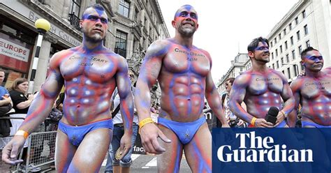 Gay Pride Celebrates 40th Anniversary In London World News The Guardian