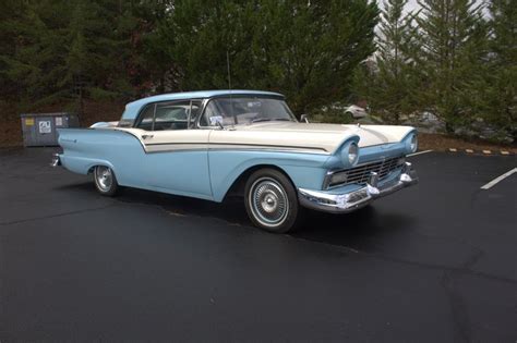 1957 Ford Skyliner | GAA Classic Cars