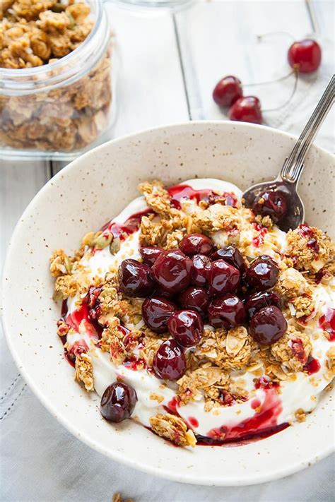 Roasted Cherry Greek Yogurt Bowl Receita Lanches Saud Veis Iogurte