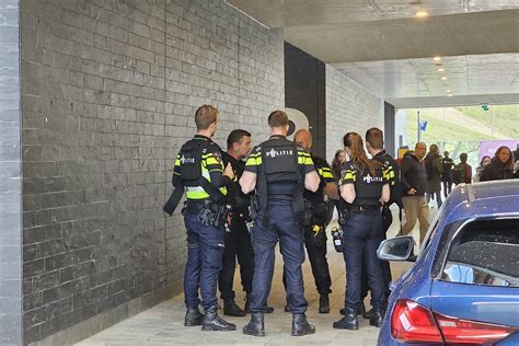 Veel Politie Op De Been Na Melding Van Persoon Met Vuurwapen In Trein