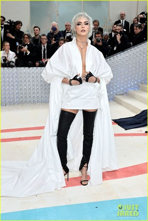 Cara Delevingne Pays Homage To Karl Lagerfeld With Met Gala Outfit