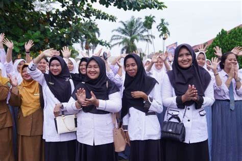 Selain Gaji Pokok Setara Pns Berikut Bocoran Keuntungan Yang Bisa