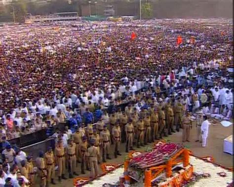 Bal Thackeray cremated, Photo Gallery