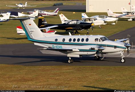 D ICHG Private Beech B200 Super King Air Photo By Daniel Schwinn ID