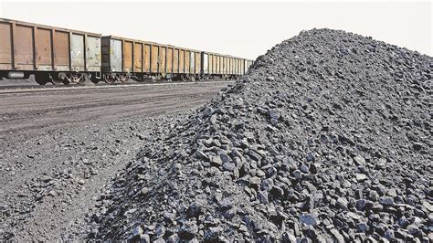 Indias Coal Import Surges 8 To 268 Mt In Fy24 Due To Rise In Power