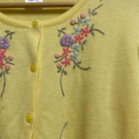 DAMART Roses Embroidered Womens Cardigan Size 16 XL Yellow