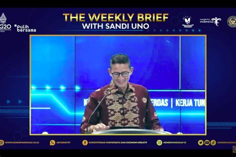 Sandiaga Ungkap Alasan Batalnya Kenaikan Tarif Masuk Taman Nasional