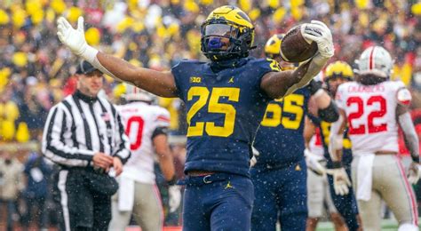 Michigan Finally Wins After 10 Years Of Losing To Ohio State Brainwash