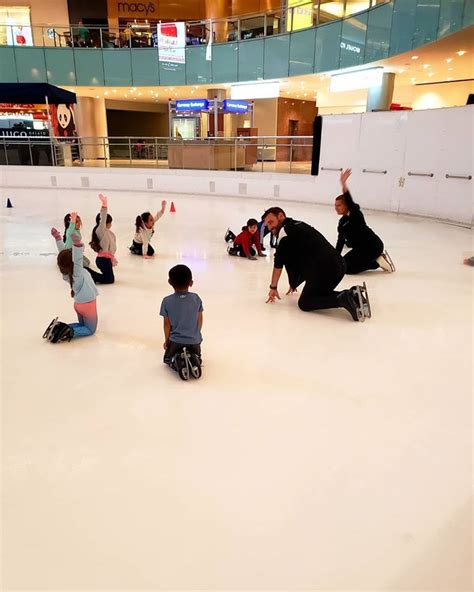 Galleria Dallas Ice Skating Center