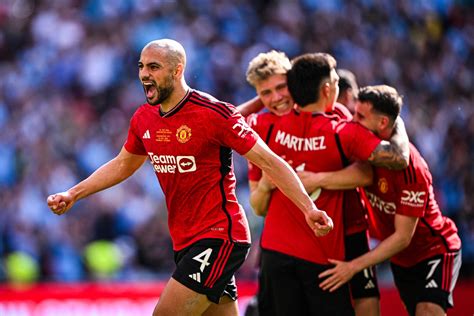 Manchester United vence o City e é campeão da Copa da Inglaterra