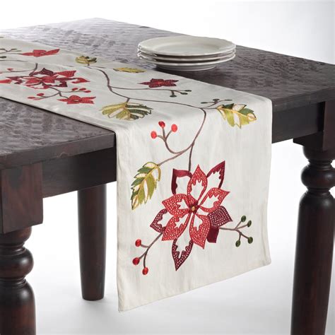 Poinsettia Table Runners Page Two Christmas Wikii