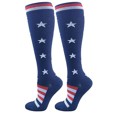 Hupttew American Flag Socks For Women And Men And Stripes Patriotic Socks