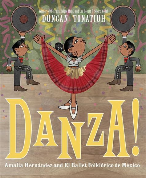 Danza Amalia Hernández and El Ballet Folklórico de México Hardcover