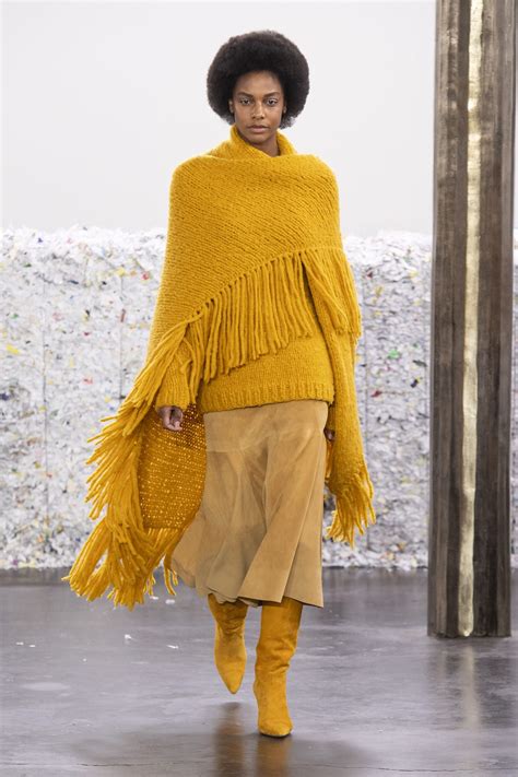 9 Of The Best Fall Winter Fashion Trends At Nyfw Essence Essence