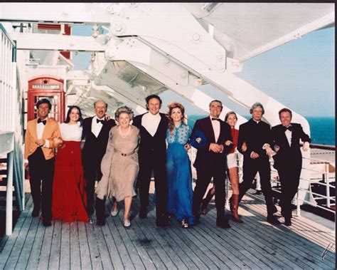 The Poseidon Adventure Cast On Ship Photo Print (8 x 10) - Posterazzi