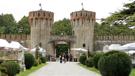 Domenica 19 maggio è la Giornata nazionale delle dimore storiche