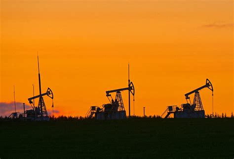 Russia’s oil and gas revenues set to rise 14% in September ...