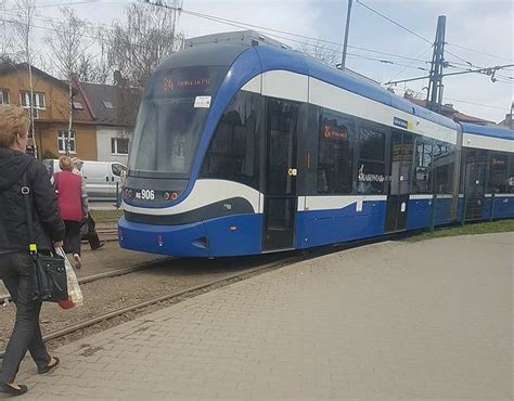 Bronowice Uszkodzona zwrotnica utrudnienia w ruchu tramwajów