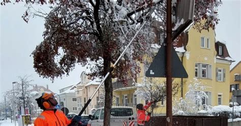 Baubetriebshof Im Winterdienst Einsatz Rund Um Die Uhr