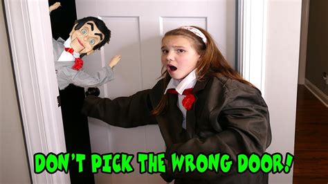 Dont Pick The Wrong Mystery Door With Slappy Slappys Game Youtube