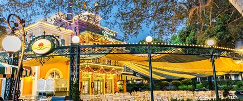 Tiana S Palace Restaurant Opens At Disneyland