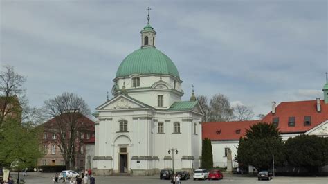 Rynek Nowego Miasta W Warszawie Ko Ci Sakramentek Kwietnia